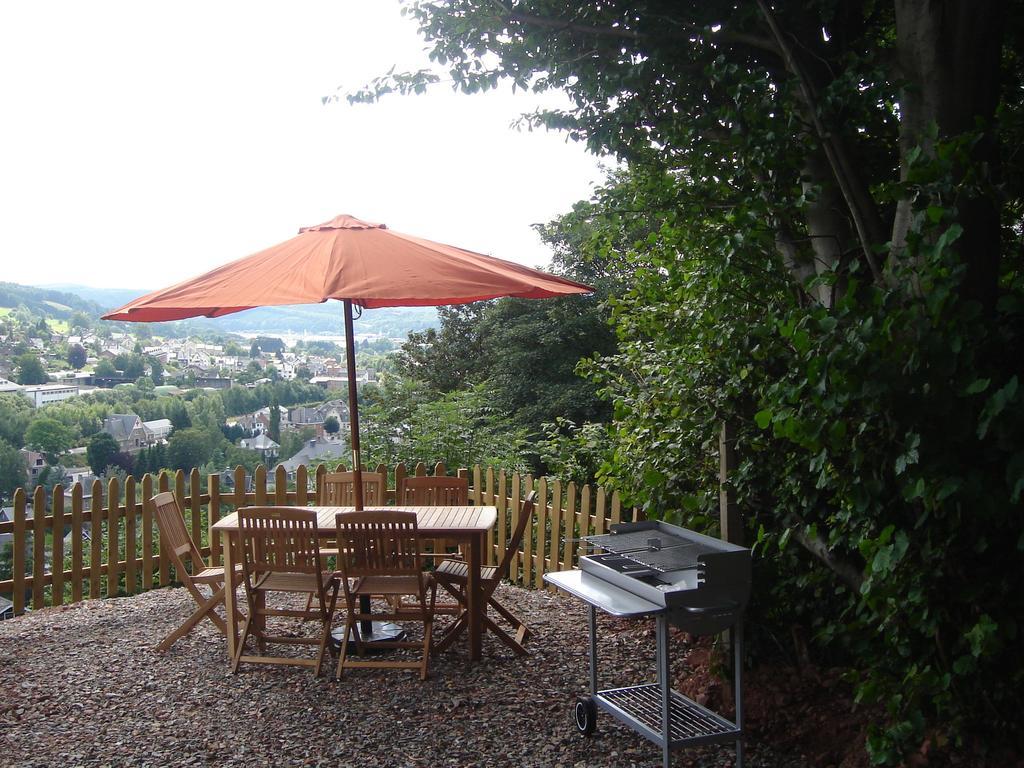 Detached House With Breathtaking Views Villa Malmedy Kültér fotó